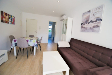 Neue Wohnung 300 Meter vom schönen Strand in Roda de Bara entfernt
