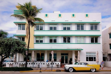 Renovierungsbedürftiges Gebäude in Playa de Aro, Costa Brava